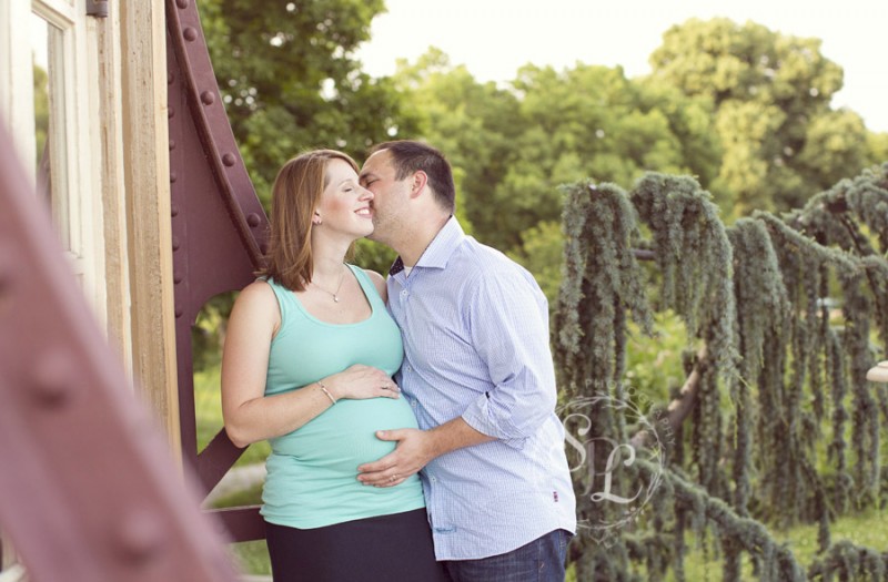 PATTERSON_PARK_BALTIMORE_MARYLAND_MATERNITY_PHOTOGRAPHER_0006