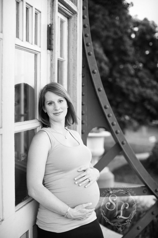 PATTERSON_PARK_BALTIMORE_MARYLAND_MATERNITY_PHOTOGRAPHER_0009