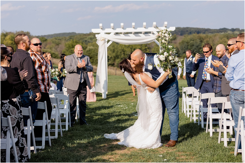 Fall wedding at Dulaney's Overlook in Frederick Maryland