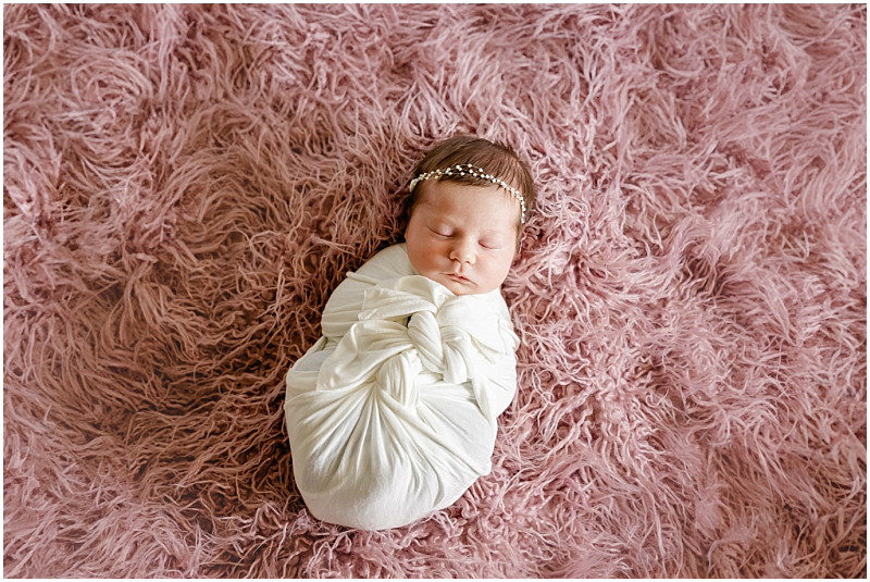 Lifestyle Newborn photography in Pasadena, Maryland