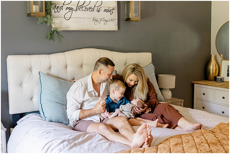 in home lifestyle newborn photography in pasadena maryland