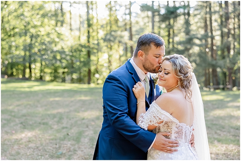 Fall Wedding at Camp Puh'tok in Monkton, Maryland by StaceyLee Photography