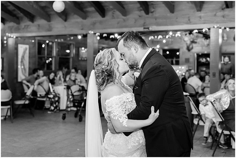 Fall Wedding at Camp Puh'tok in Monkton, Maryland by StaceyLee Photography